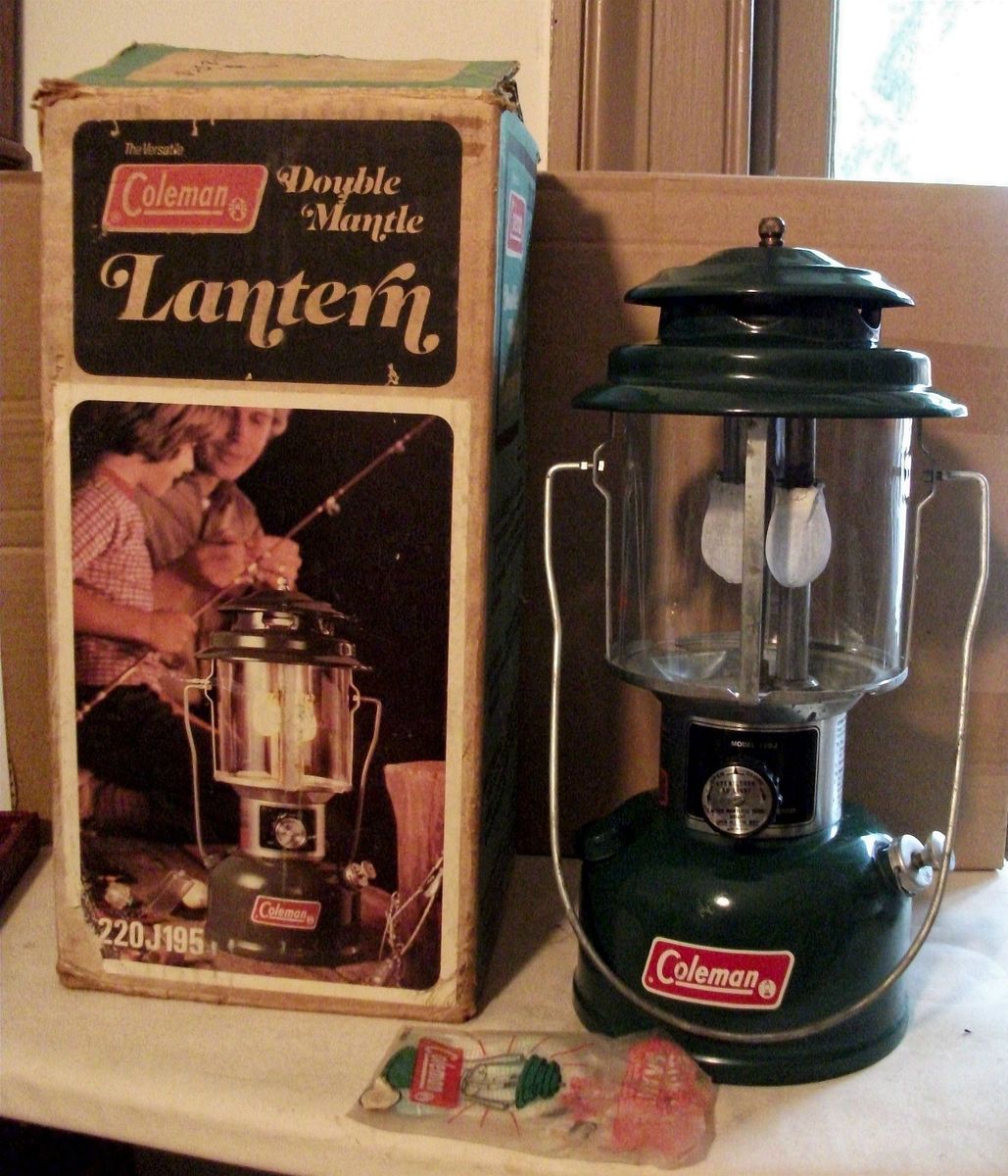 Vintage Coleman Lantern 220J195 1978 Real Clean