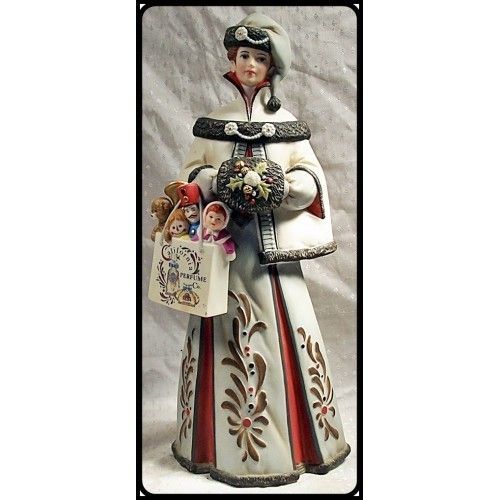 AVON PORCELAIN COLLECTIBLE MRS ALBEE FIGURINE LADY 1999 PRESIDENTS 