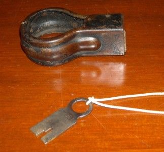 rare antique backus novently co locking clamp key