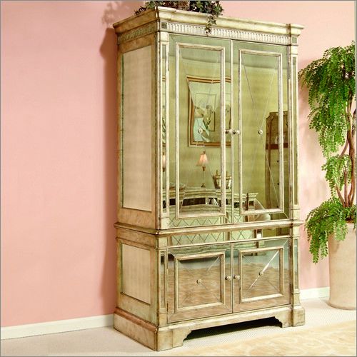 Bassett Mirror Company Borghese Media Cabinet Buffet New