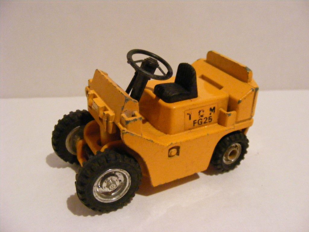 Shinsei mini Power construction vehicle TCM FG25 FORK LIFT, japan