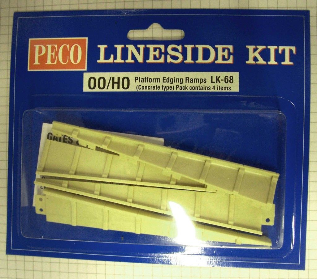 Peco LK 68 OO Gauge Lineside Concrete Platform Edging for Model 