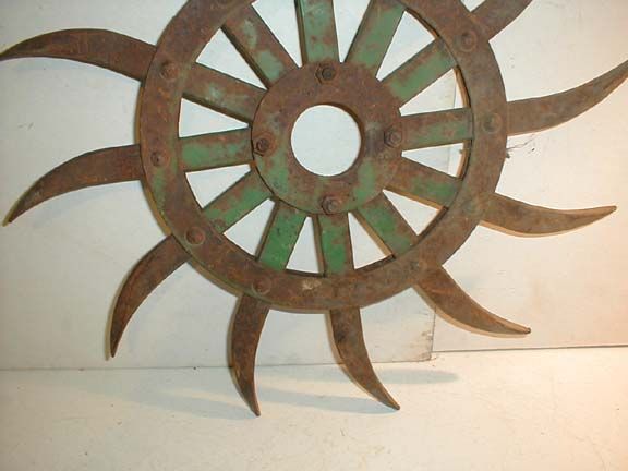 Antique Farm Cultivator Toothed Wheel Garden Decor Primitive Country 