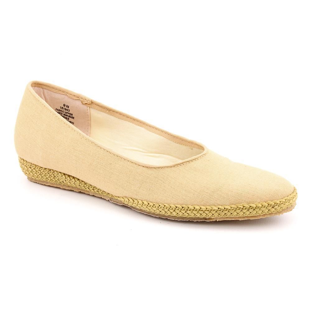 Beacon Phoenix Womens Size 7.5 Beige Wide Textile Flats Shoes