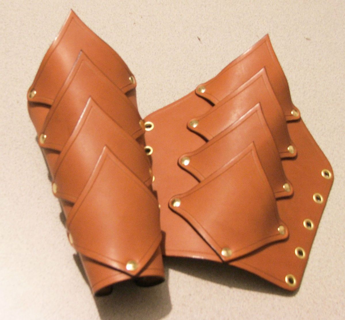 Tan Leather Gauntlets Bracers Steam Punk Dragon Scale LARP Steampunk 