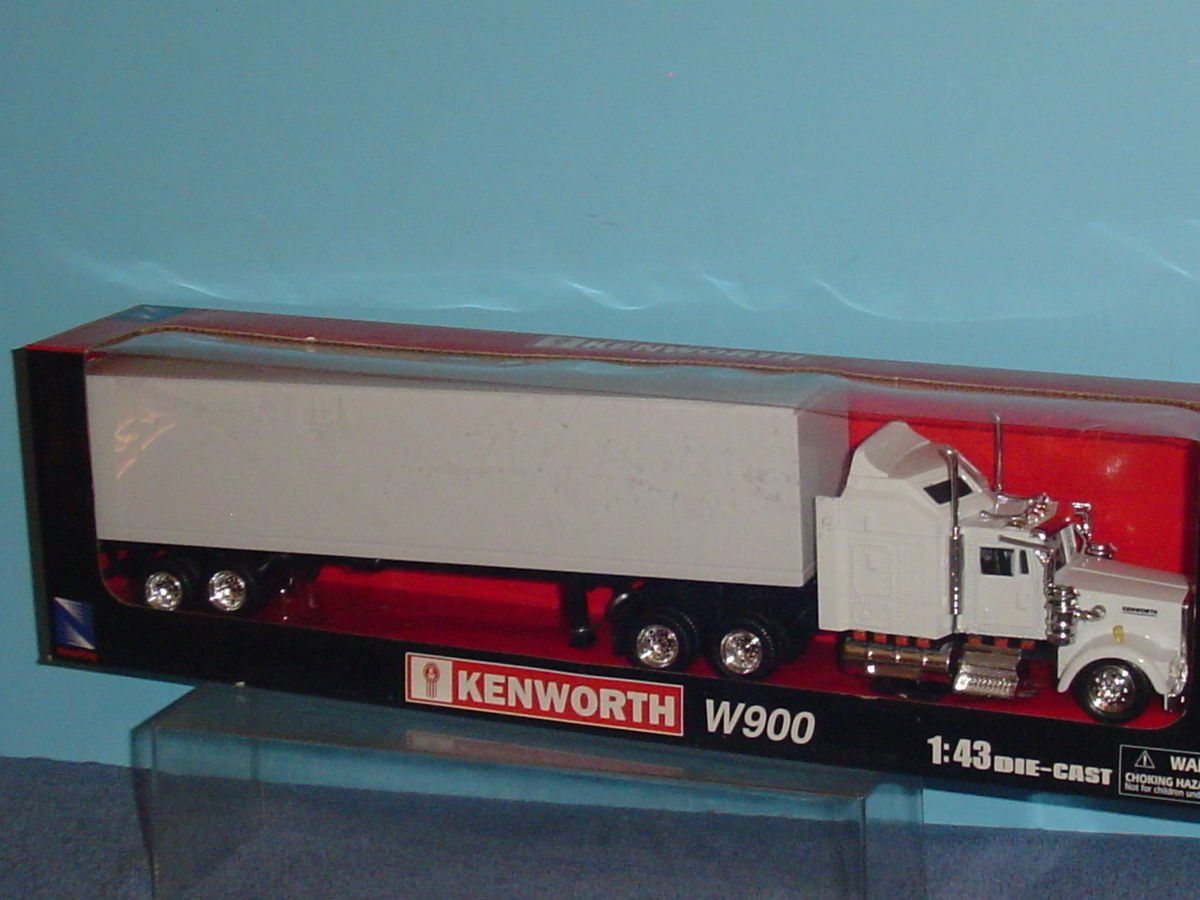 Kenworth W900 Sleeper Big Rig Frieght Truck 1 43 White