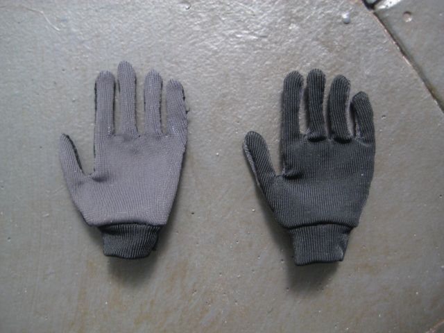   Art Figures Soldiers Fortune Expendables Black Grey Gloves