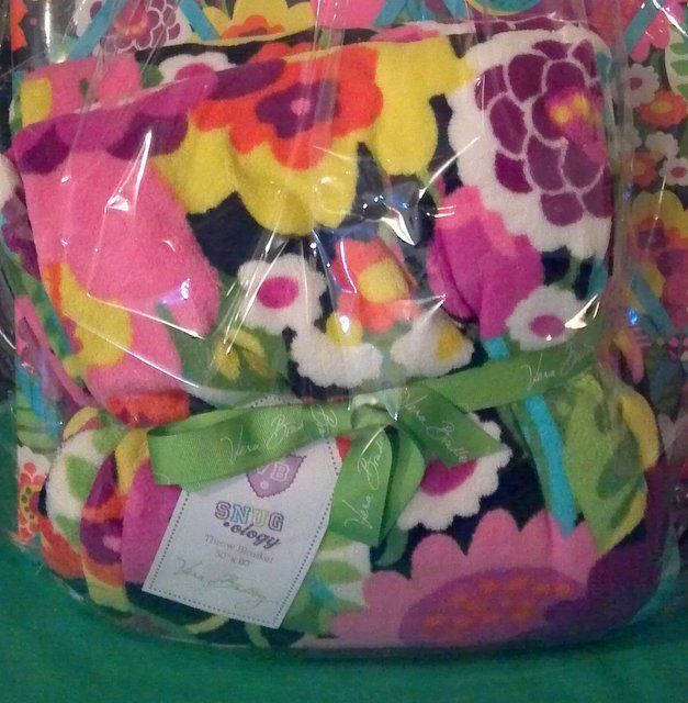 Vera Bradley Throw Blanket in VA VA Bloom