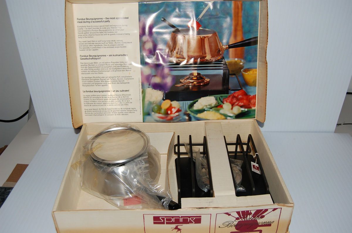 FONDUE BOURGUIGNONNE MADE IN SWITZERLAND WITH BOX