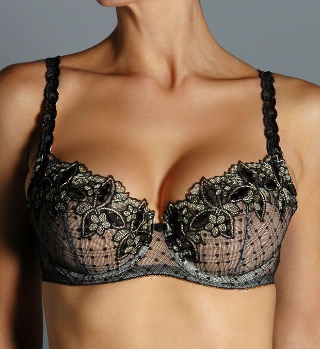 55530 Wacoal Luxe Flirtatiously Full Figure Bra