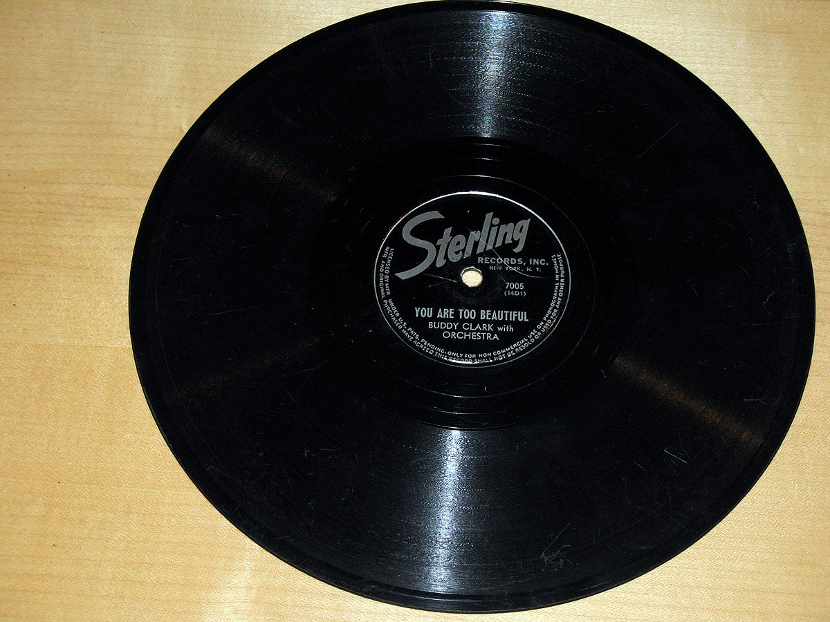 78 RPM Buddy Clark Sterling 7005 Robert The Roue