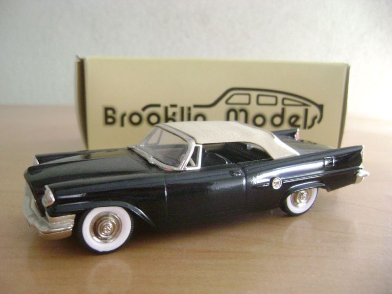 Brooklin 1959 Black Chrysler 300E Conv Top Up BRK 41X