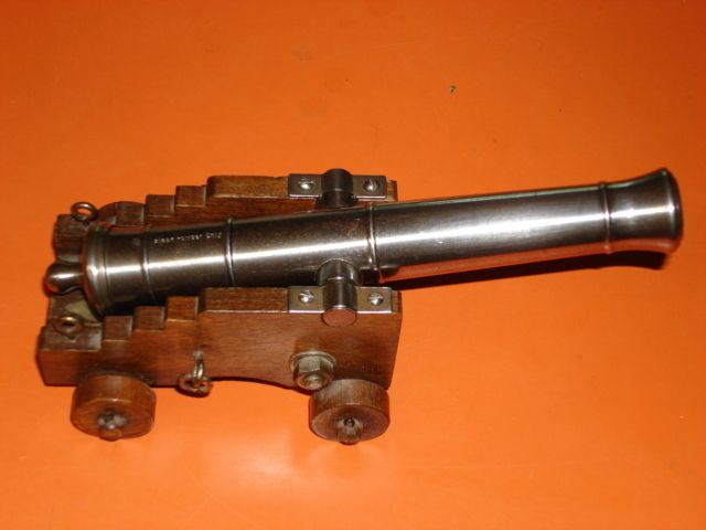  Replica Naval Black Powder Cannon