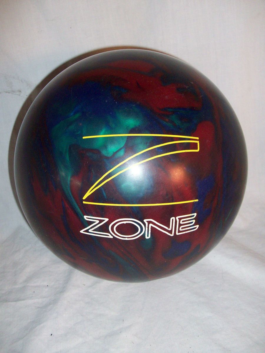 BRUNSWICK ZONE TARGET 12 POUND BOWLING BALL BLUE GREEN RED SWIRL 