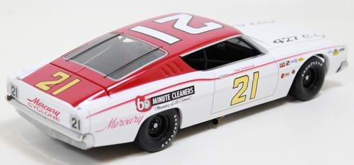 1968 Cale Yarborough 21 Mercury Cyclone Autographed 1 24 Scale Diecast 