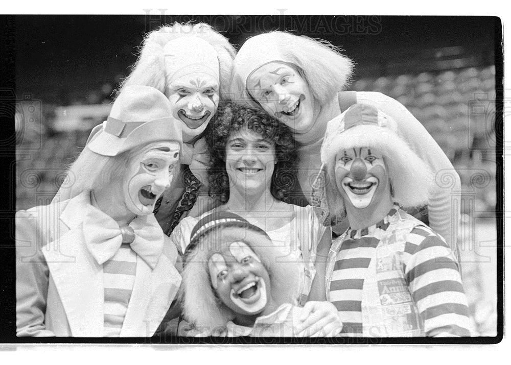 1984 35mm Negs Circus Clown Tryouts at Chicago Stad 49