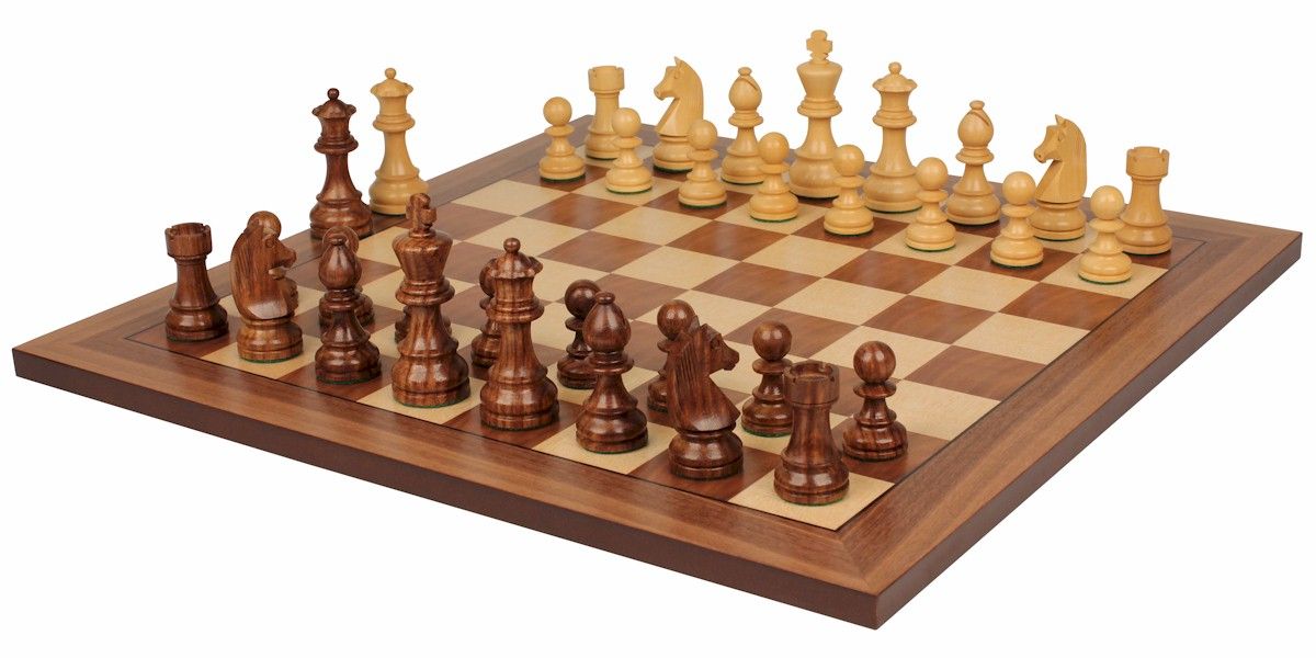 german_staunton_chess_set_gr_bx_walnut_board_setup_bw_view_1200