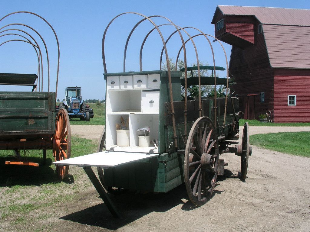  Weber Chuck Wagon