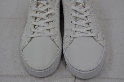 Clae Diego White Walking Casual Shoes Mens Sz 8 Display Pair $90