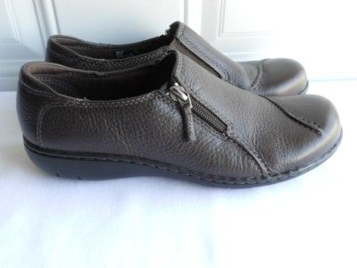 Clarks Womens Brown Shoe Size 7 M Medium Leather Zip Up Used Bendables