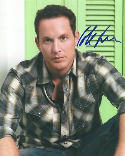  Autographed Cole Hauser in Terrific Closeup