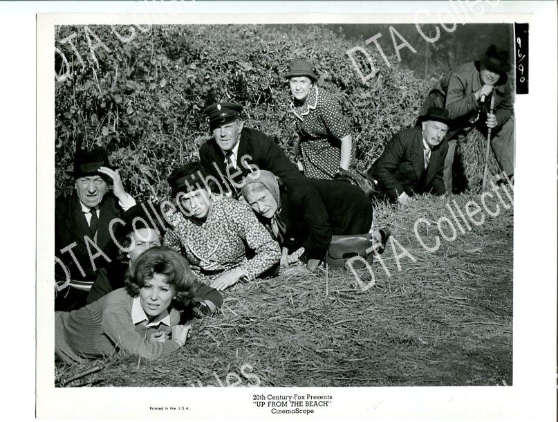  THE BEACH 1965 8X10 PROMO STILL CLIFF ROBERTSON RED BUTTONS WAR DRAMA