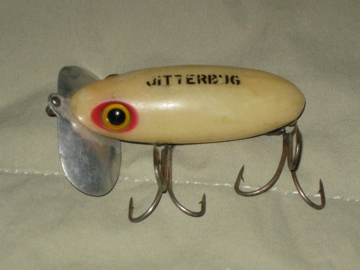 Fred Arbogast Glow in The Dark Jitterbug Fishing Lure