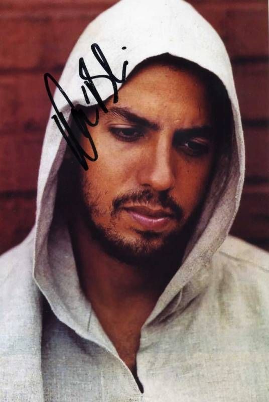 Magician David Blaine Collectibles 22 Items Autographs