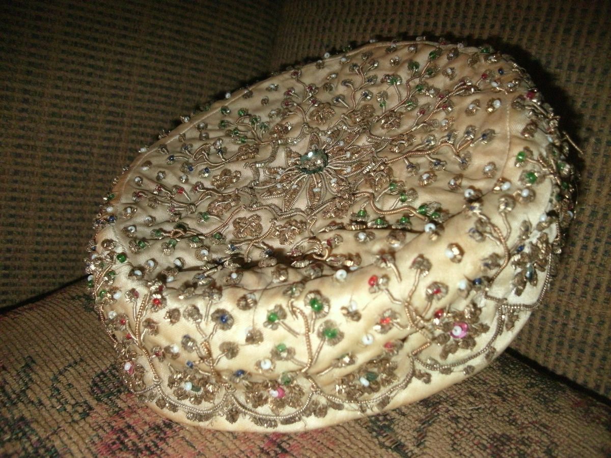 Vintage 60s pillbox Juliette DAYNE HAT beaded India metalwire trim w