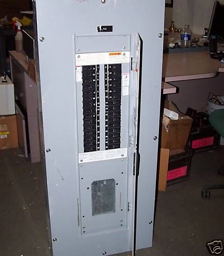 Cutler Hammer 400 Amp Main Lug Electrical Panelboard