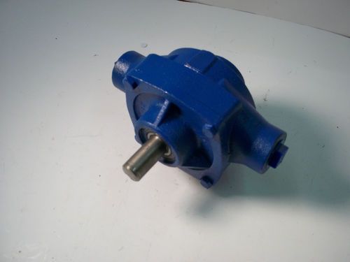 Delavan Super Sprayer Roller Pump Model 55 5111