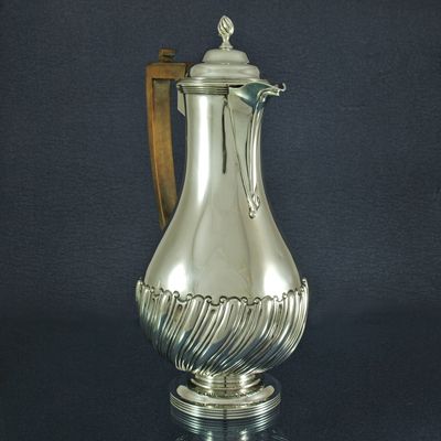  JUG   London 1906 Sharman Dermott Neill (IRISH SILVERSMITH   BELFAST