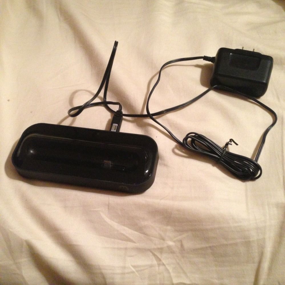 Motorola Atrix Docking Station in Chargers & Cradles