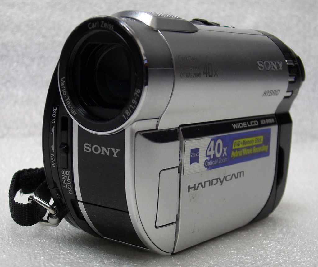 Sony DCR DVD610 Digital DVD Camcorder Video Recorder 60 Days Warranty