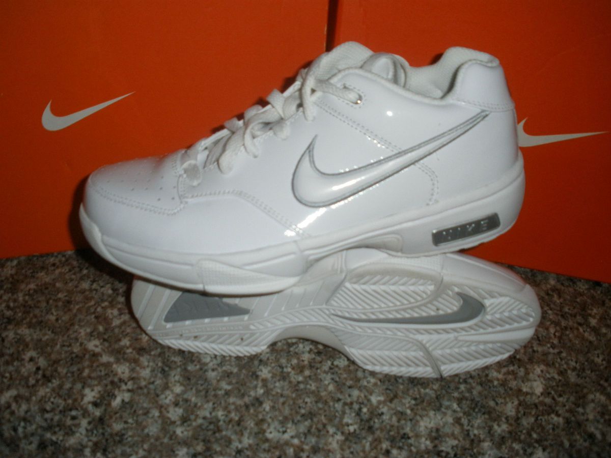 Nike Formidable Low II Basketball Shoes New Size 6 5Y