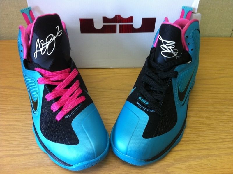  Nike Lebron 9 South Beach Sz12