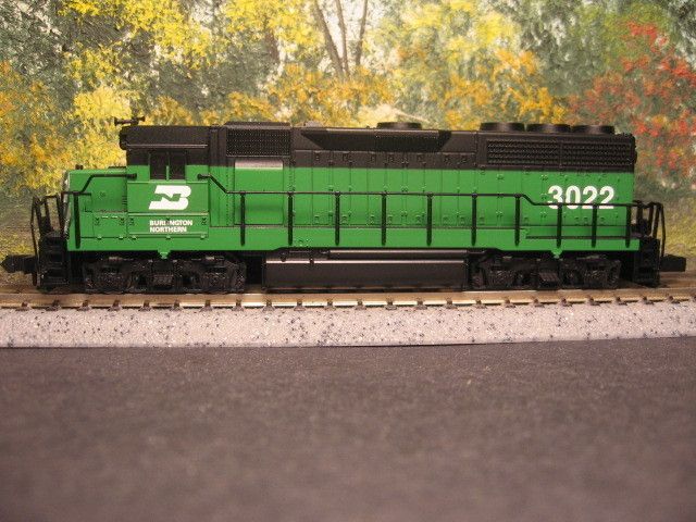  Atlas N Scale 48502 GP 40 Burlington Northern 3022