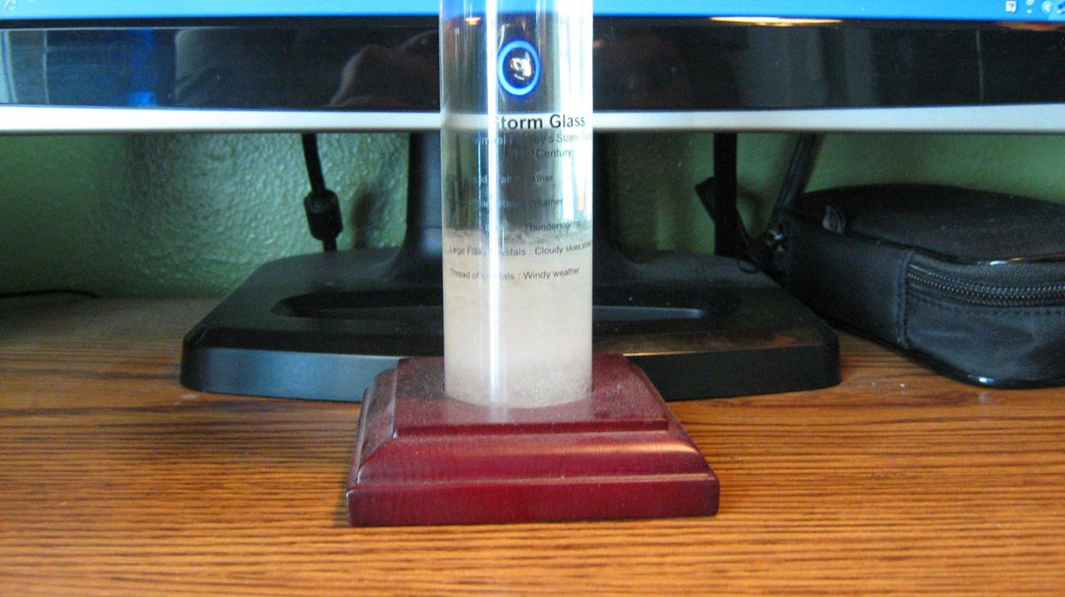 Admiral Fitzroys storm glass NIB (read description)