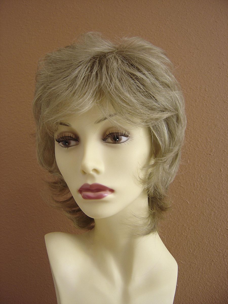 Eva Gabor Hair Trix  Jodi  Wig L16 Honey Blonde Discontinued Style