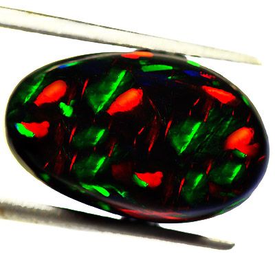 68Ct WORLD RAREST MUSEUM GEM MULTI FLASHY LIGHTNING RIDGE BLACK