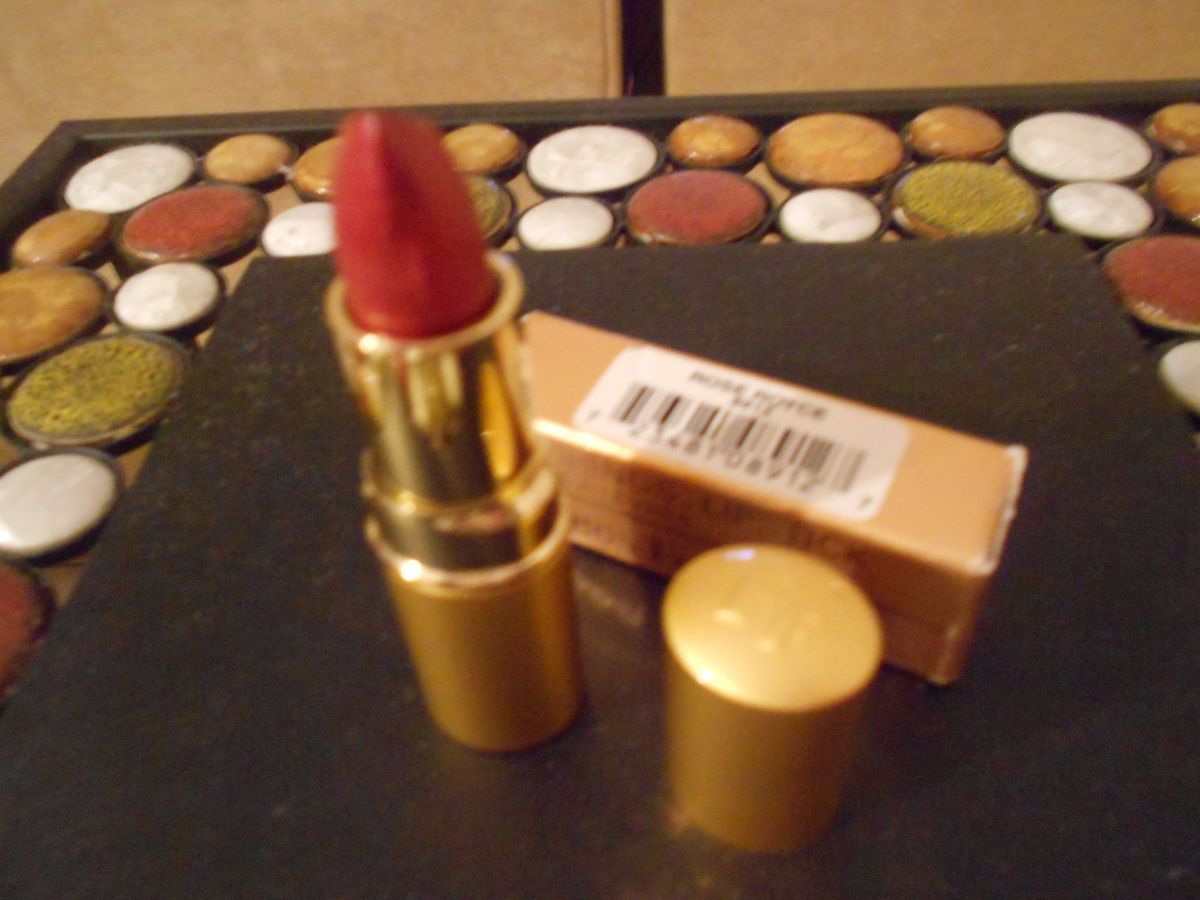 Fashion Fair Finishings Lipstick Posh Punch New in Box