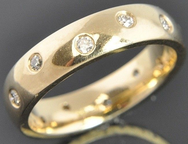 Frederick Goldman 14K Yellow Gold Flush Diamond Etoile Wedding Band