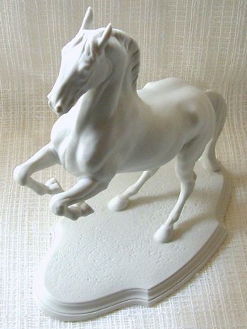 Franklin Porcelain Bisque Horse Figurine Lipizzaner Levade Pamela Du