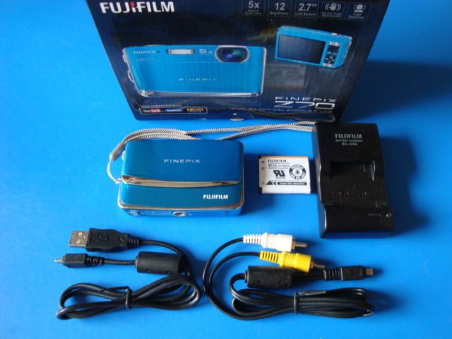 Fujifilm FinePix Z70 12 2MP 5X Zoom Digital Camera