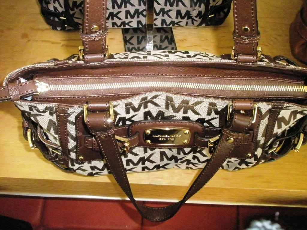 Michael Kors Gansevoort LG Satchel Handbag MK Sig Brown