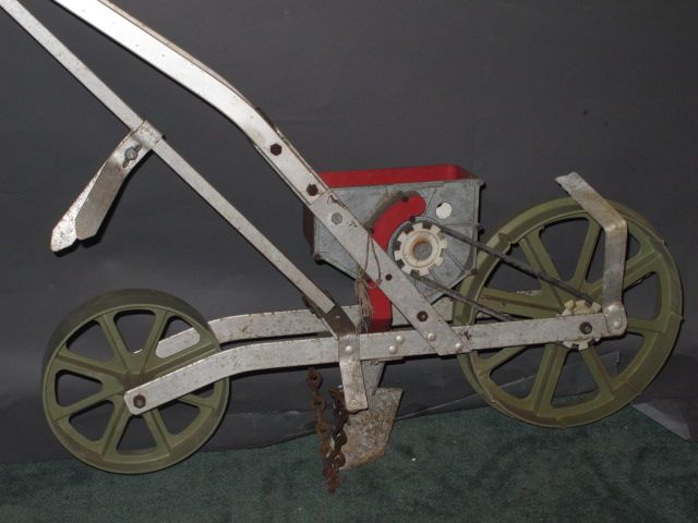 Garden Seeder for One Row Planter