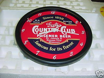 Goetz Beer 10 Wall Clock Country Club