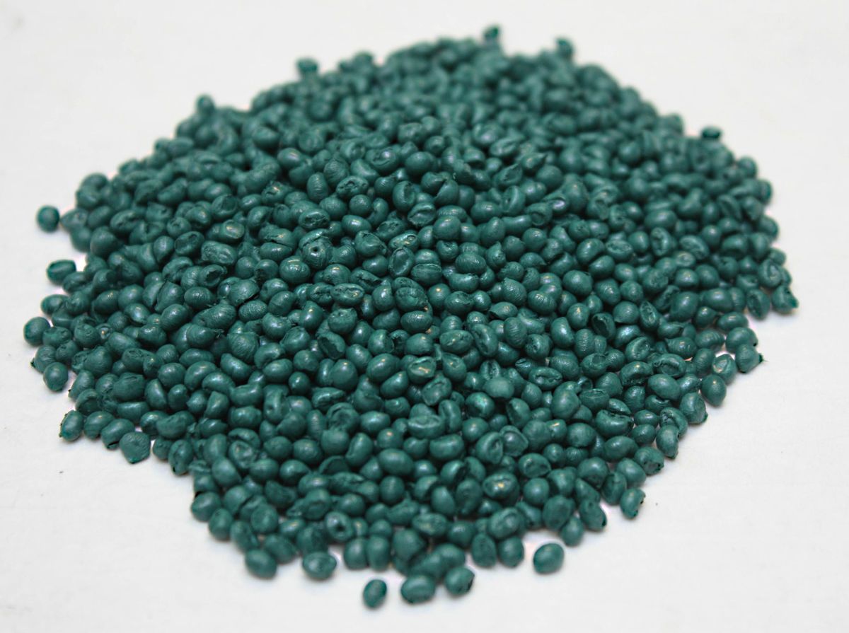 Green Plastic pellets beads sinking bio filter sand Replacement