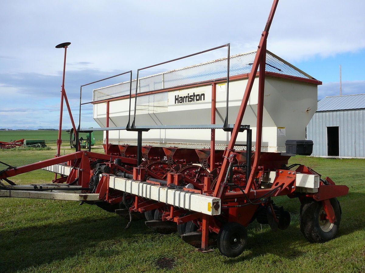  Harriston 6 Row Potato Planter