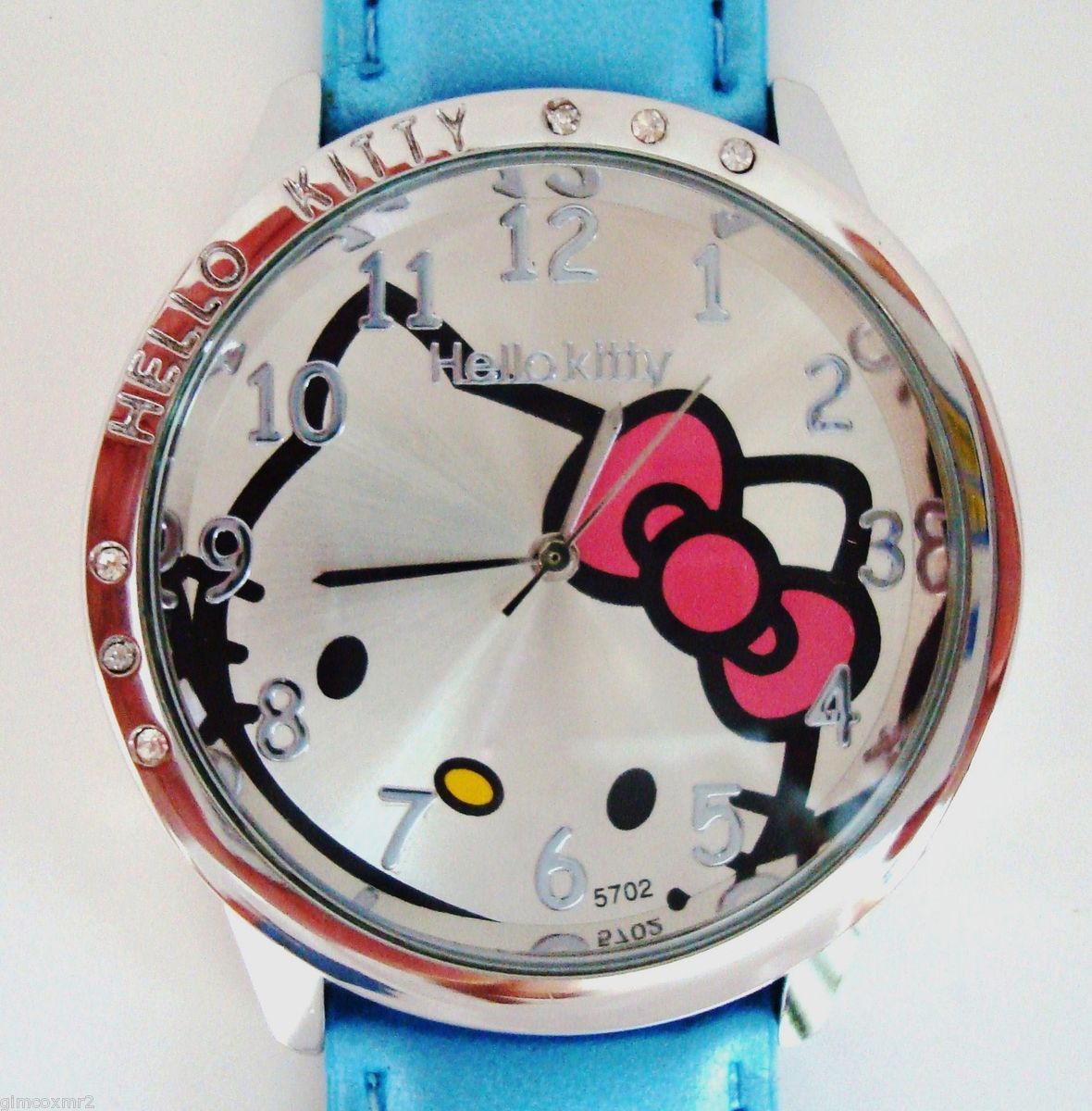 NEW HELLO KITTY BLUE WATCH